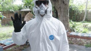 Big tit bouncing on doctors prick in quarantine