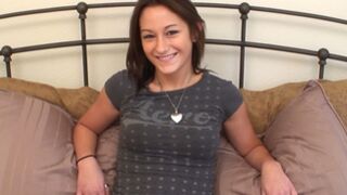 Very charming amateur gets creampied