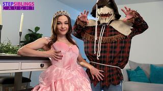 Rissa May & Jay Romero's Scarecrow Fantasy Involves Candy Corn & a Whole Lot More - Featuring Rissa Maxx