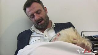 Blonde mom doc savors big dick at sperm clinic