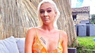 Oletsha, 26, mistress of a hotel in Nancy!