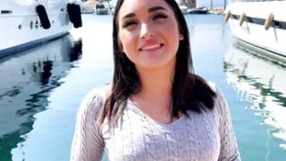 Sarah, 21, hostess on a yacht in Saint-Tropez!