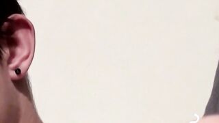 Passionate deepthroating & sultry smoking experience